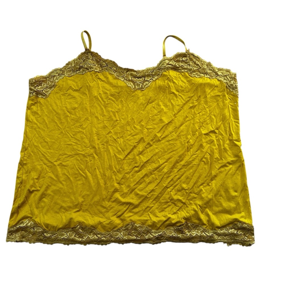 Avenue lace trim camisole